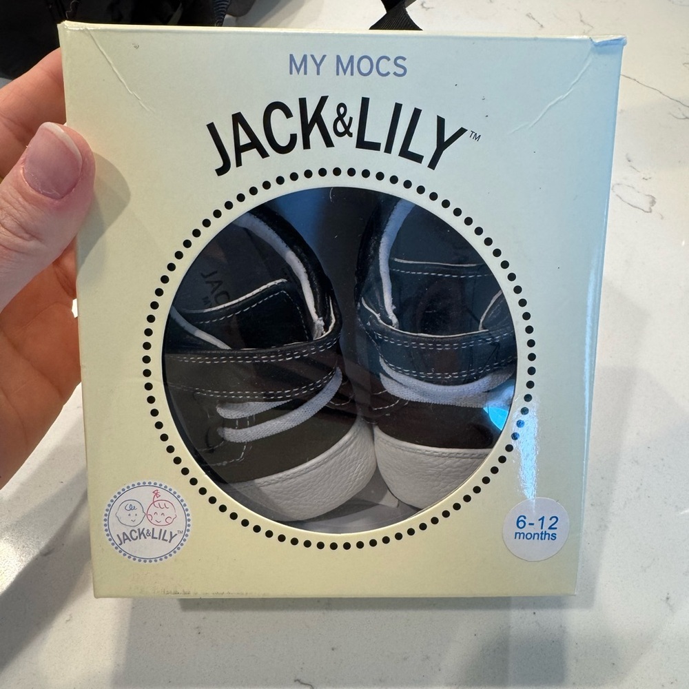 My Mocs Jack & Lily size 6-12 months NEW IN BOX (2.5-3.5)